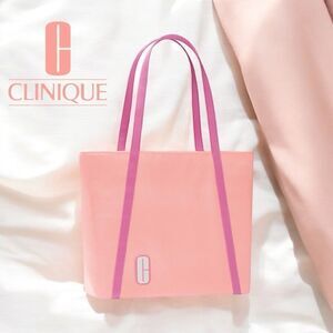 Clinique  Makeup Tote